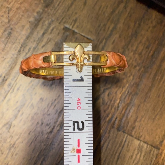 Fleur de lis Leather Wrapped Bangle Bracelet - Picture 6 of 9